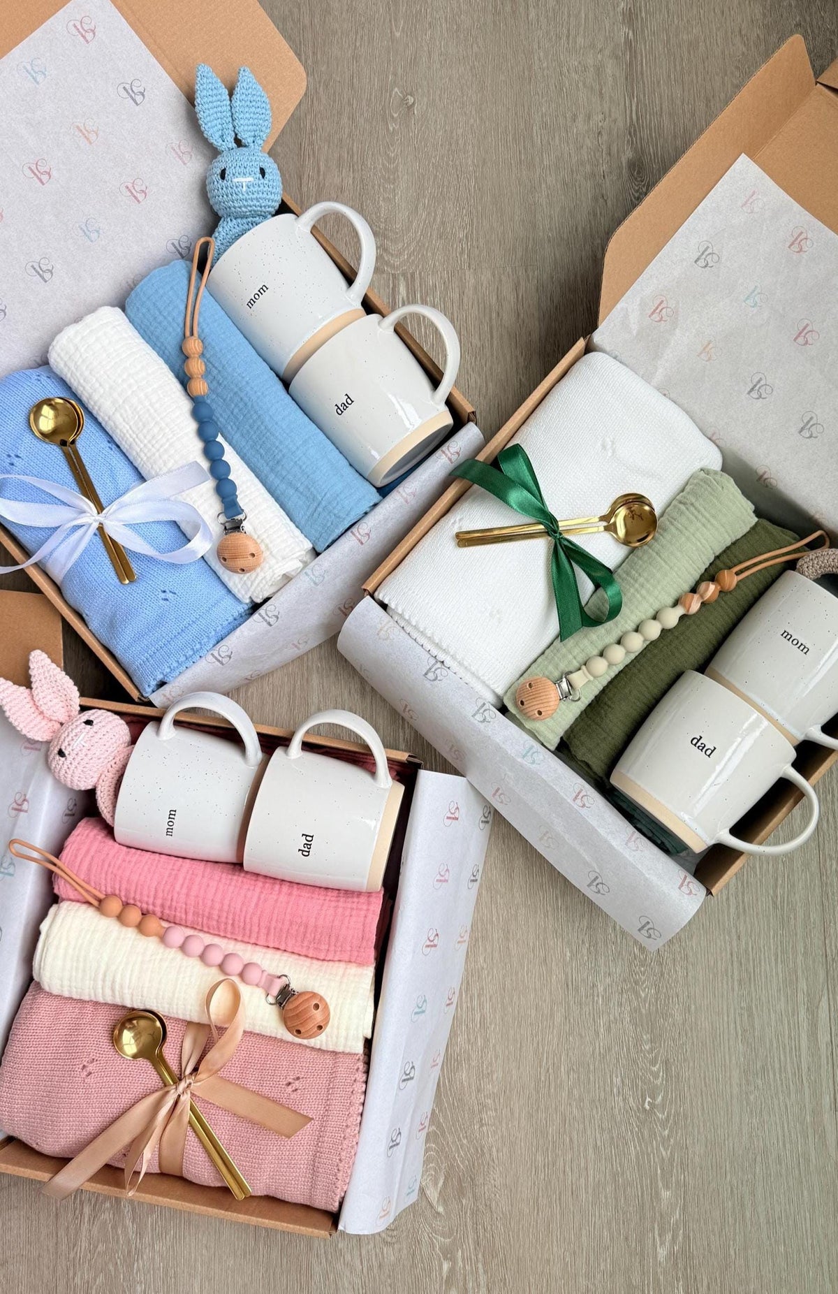 New Parents Gift Box for New Mom, New Dad & Baby, New Baby Gift Basket for the Whole Family, New Parent Care Package, New Mom and Dad Gifts