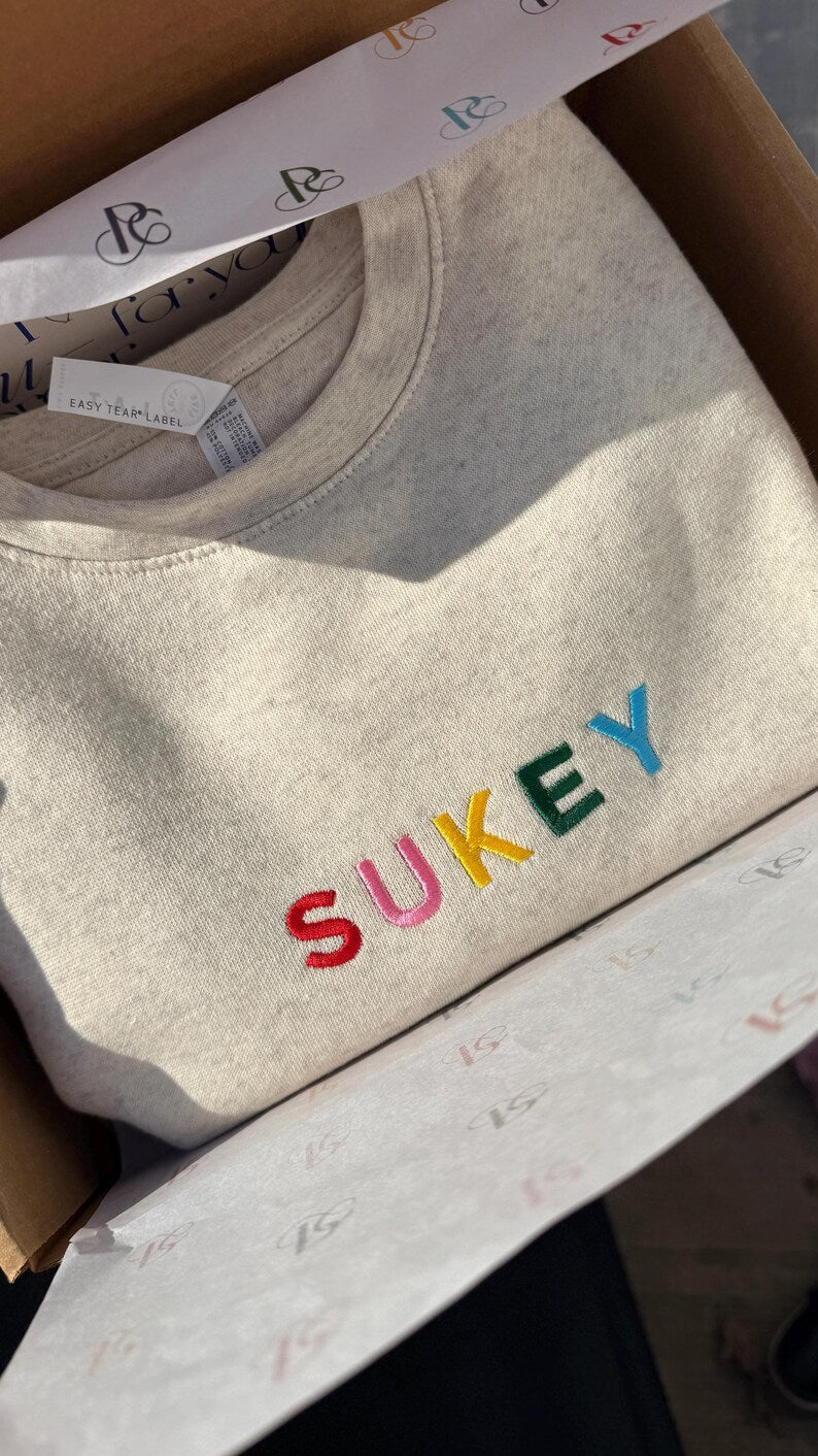 Personalized Toddler Sweatshirt, Custom Embroidered Name Kids Sweater, Baby Gift Idea, Kids sweater New Mom Gift for Baby