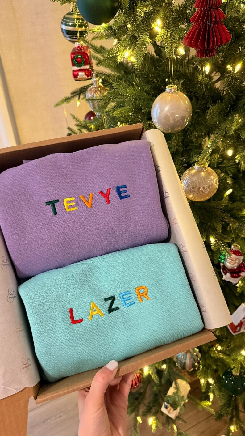 Personalized Toddler Sweatshirt, Custom Embroidered Name Kids Sweater, Baby Gift Idea, Kids sweater New Mom Gift for Baby