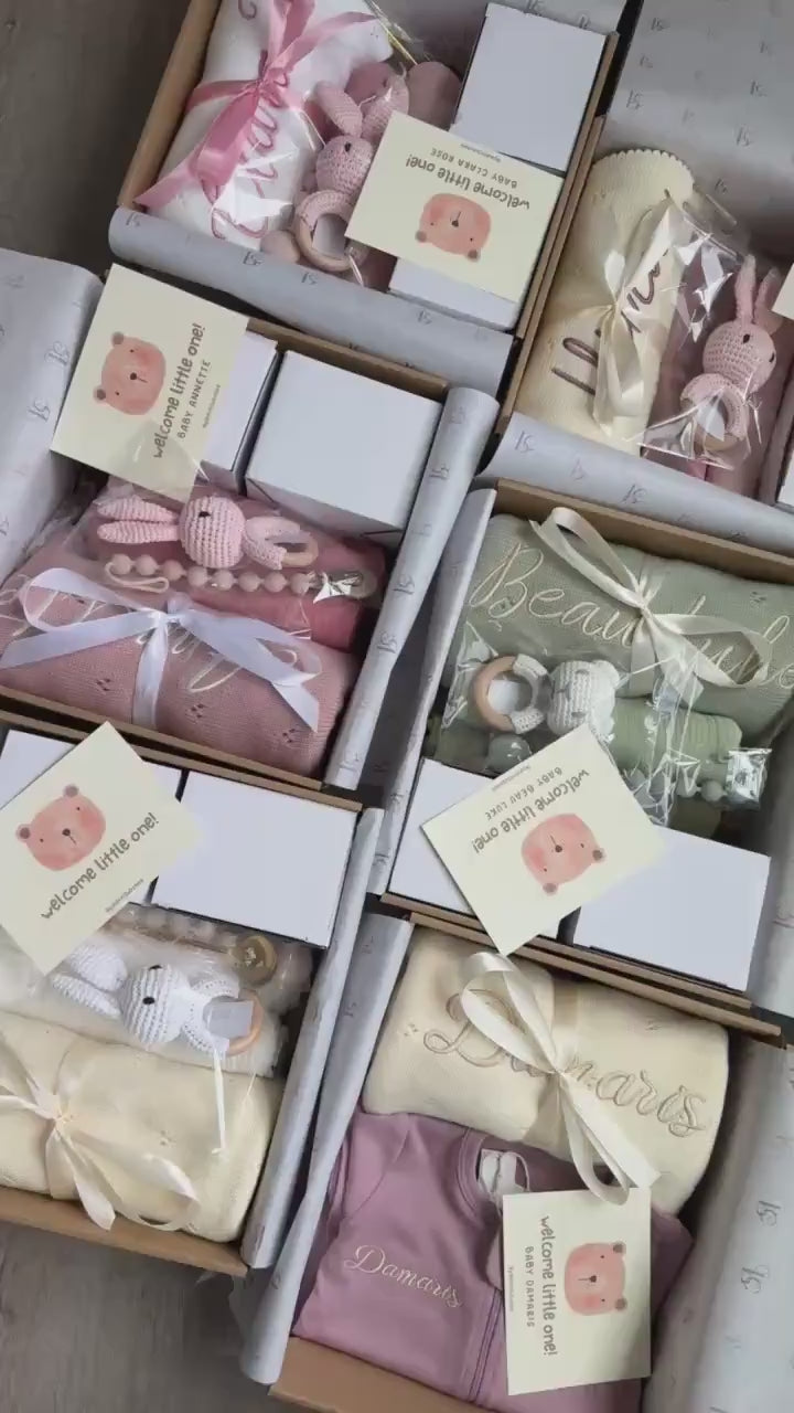 New Parents Gift Box for New Mom, New Dad & Baby, New Baby Gift Basket for the Whole Family, New Parent Care Package, New Mom and Dad Gifts